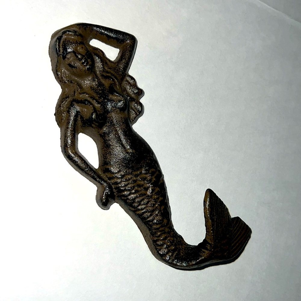 Nautical Rustic Cast Iron
Mermaid Wall Decor Hook
Peg 6" Tall Ocean